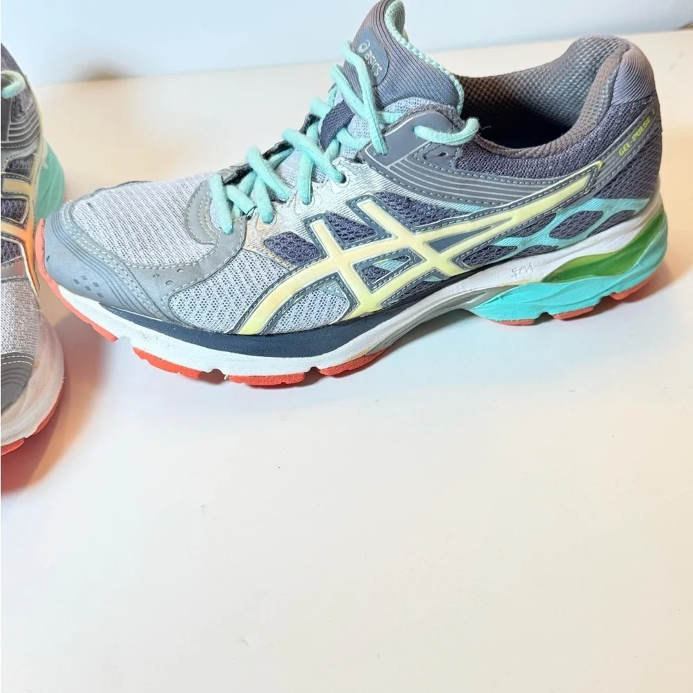 ASICS Women's Running Shoes - Gray and Mint 8.5